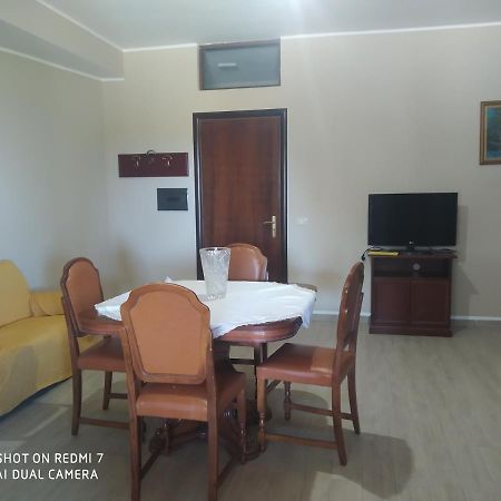 דירות Monasterace Casa Melia מראה חיצוני תמונה